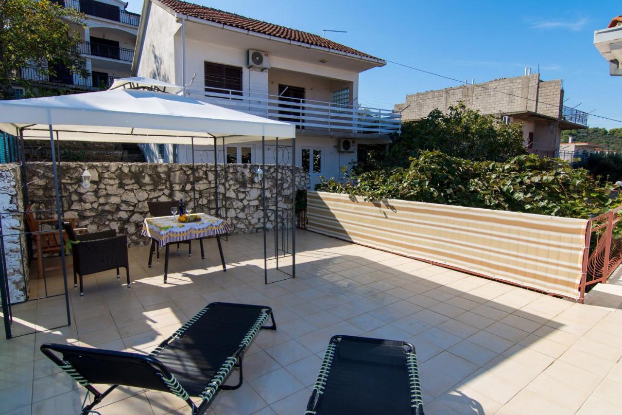 Holidays Slanada With Terrace And Sea View, Near The & Town Trogir, Free Parking, Quiet Place On Peninsula Ciovo Apartment Trogir