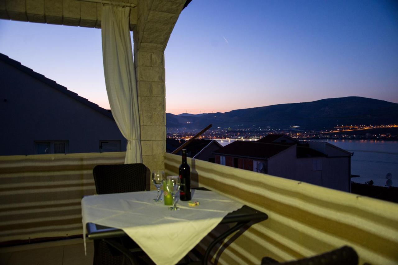 Holidays Slanada With Terrace And Sea View, Near The & Town Trogir, Free Parking, Quiet Place On Peninsula Ciovo Apartment