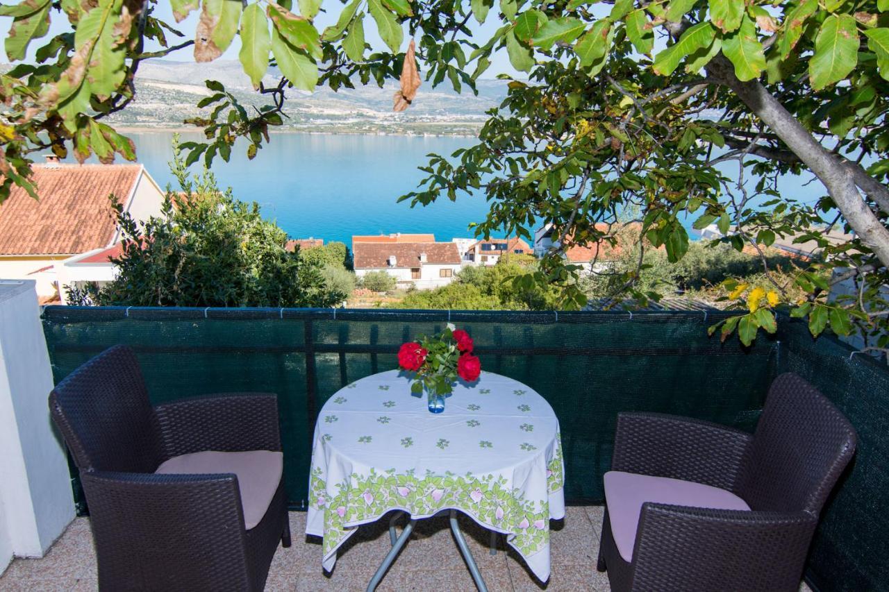 Holidays Slanada With Terrace And Sea View, Near The & Town Trogir, Free Parking, Quiet Place On Peninsula Ciovo * Trogir